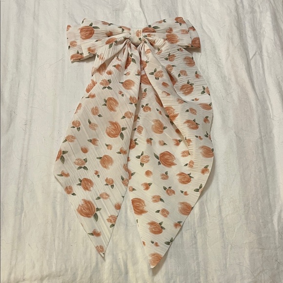 Altar'd State Accessories - Floral Hair Bow